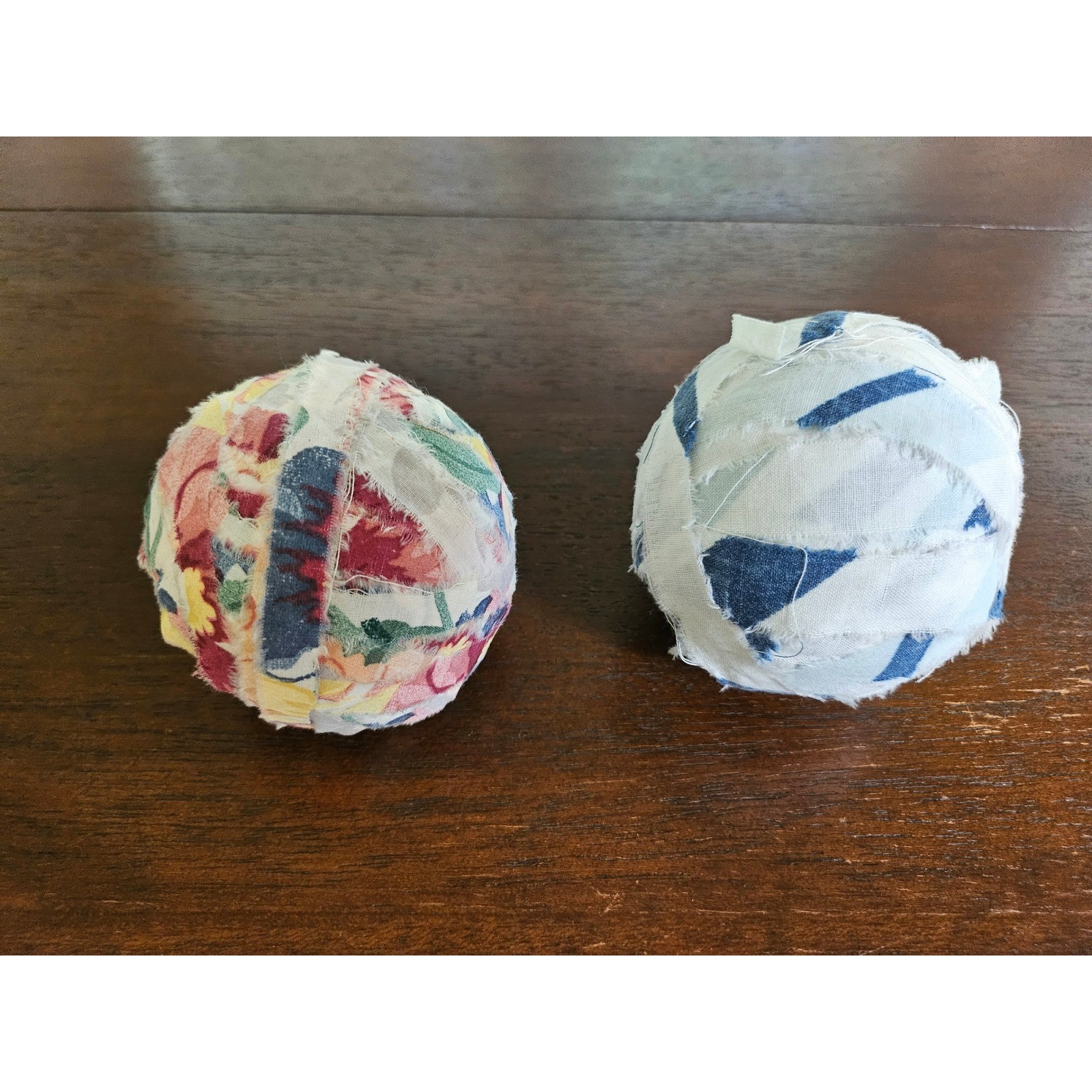 Decorative Rag Balls Unisex OS Multicolor Blue Farmhouse Primitive 2pc gallery